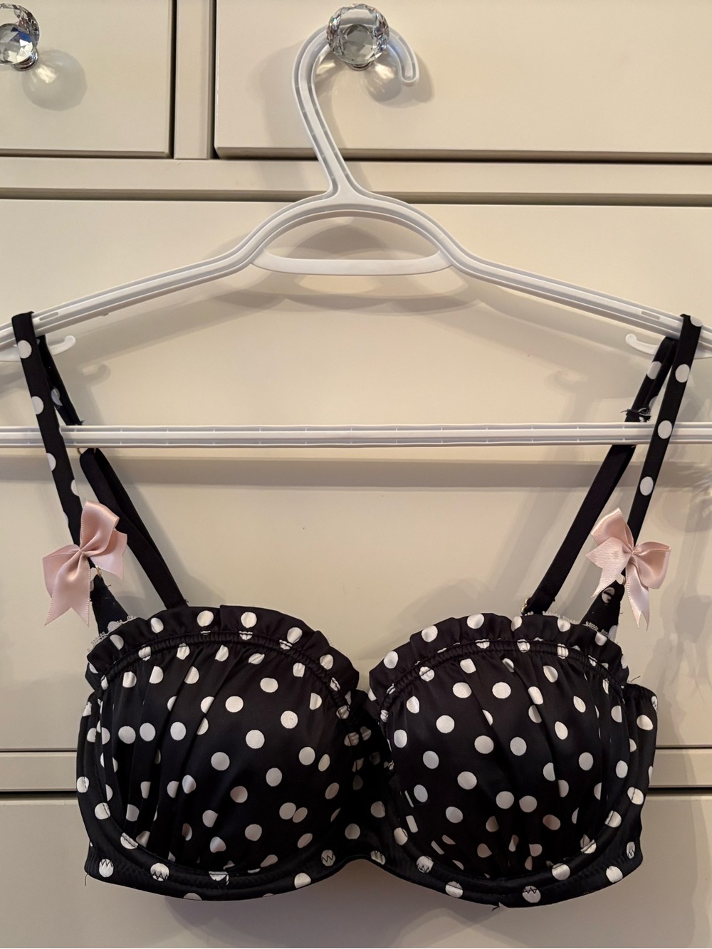 LA SENZA Frills and Thrills Satin Polka Dot Balconette Bra with Bows